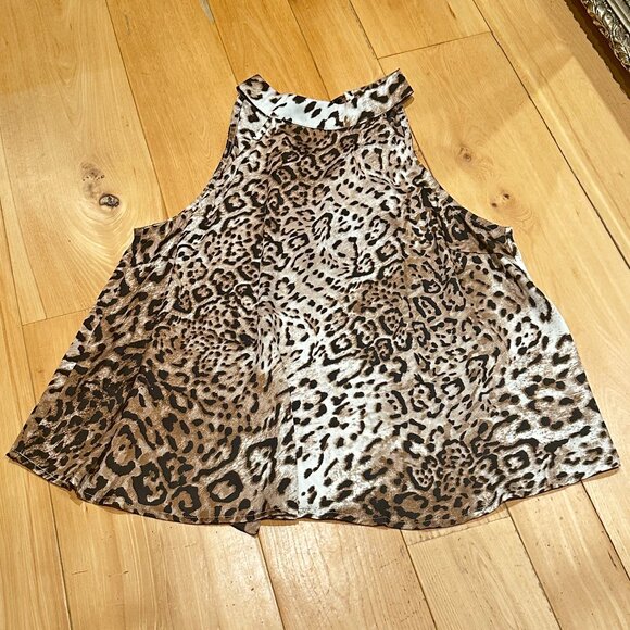 Re:named leopard top - Picture 1 of 4